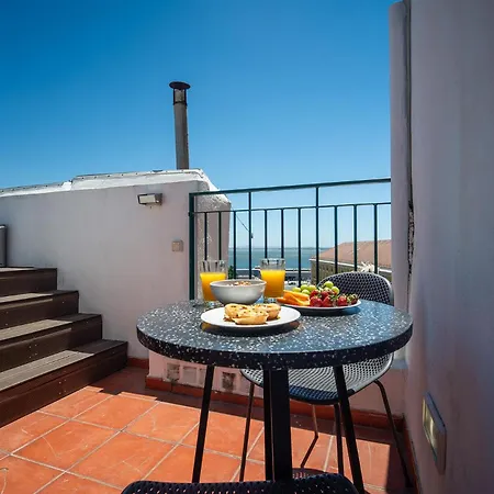 Light Green Apartments - Downtown Lisbon *