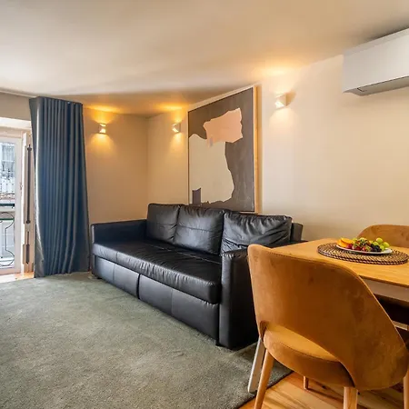 Light - Downtown Apartamento
