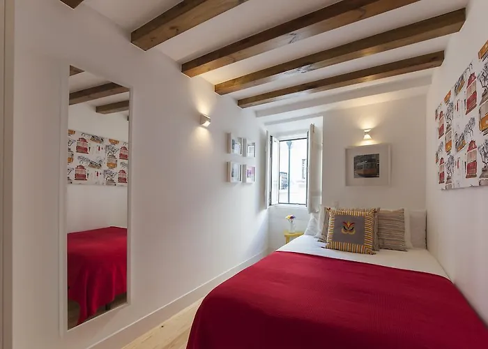 Apartment Light Green Apartments - Downtown Lisbon