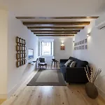 Light Green Apartments - Downtown Lisbon