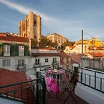 Light Green Apartments - Downtown Lisbon *